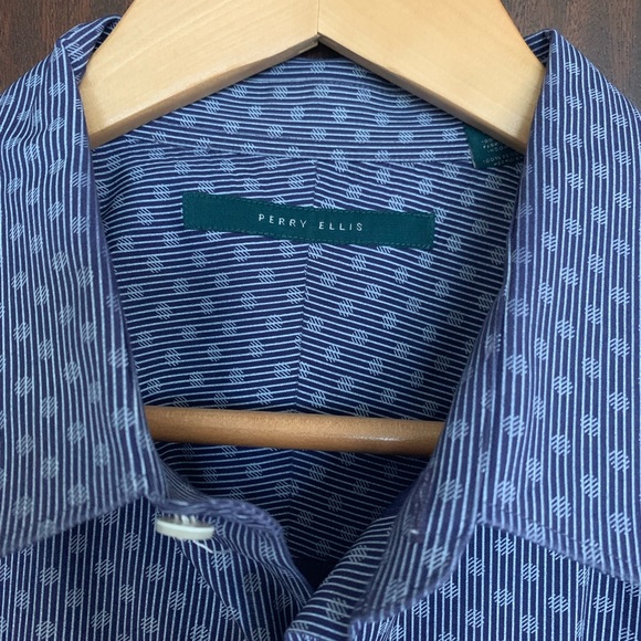 Perry Ellis Button Down - Picture 2 of 4